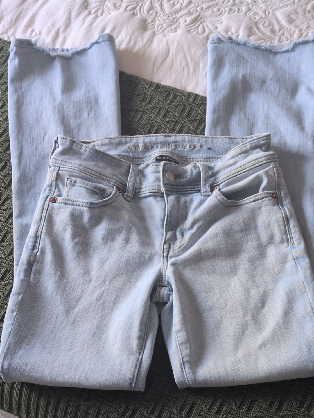 American Eagle Outfitters Light Blue Kick Boot Jeans